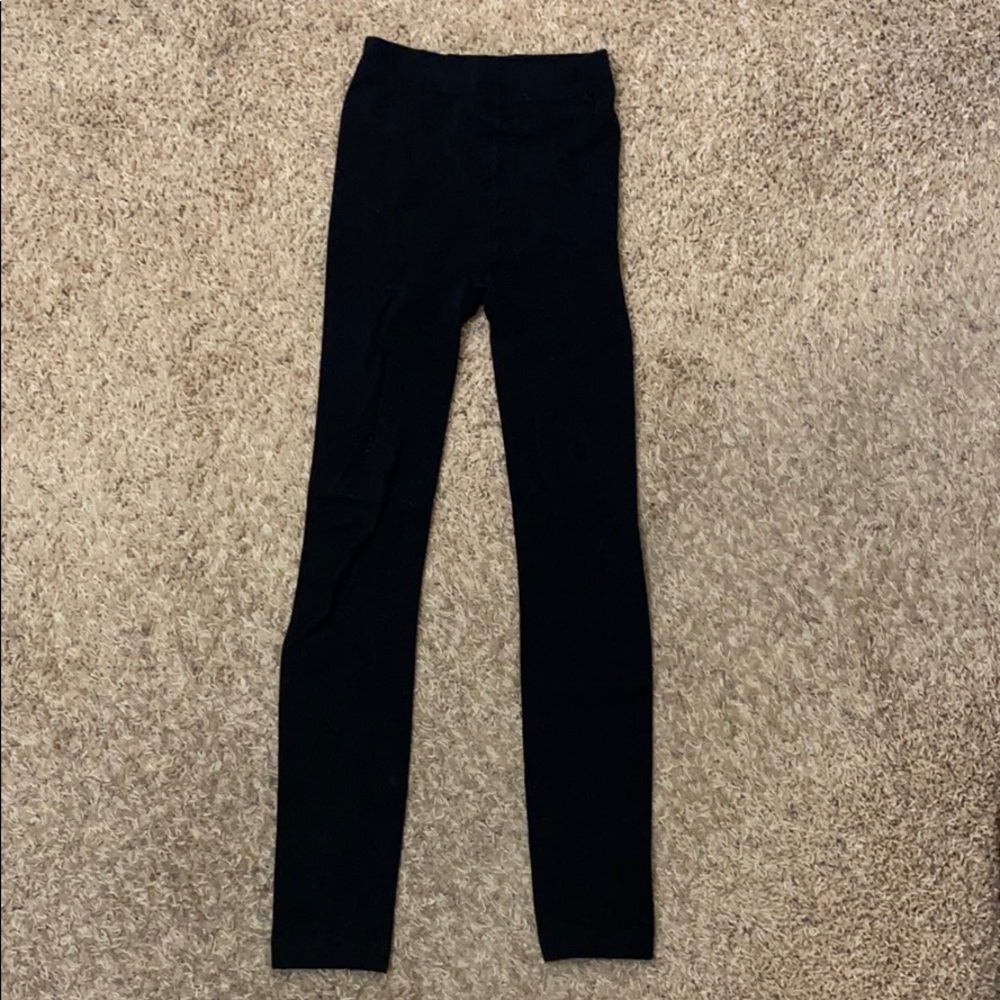 Soft stretchy basic black leggings
